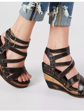 Bed Stu Black Strappy Leather Wedge Sandals